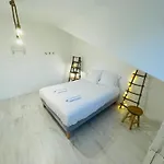 Magnifique Maison Dartiste La Maison Aerts 빌라 랭스