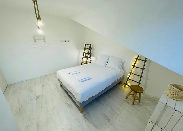 Magnifique Maison Dartiste La Maison Aerts וילה ריימס